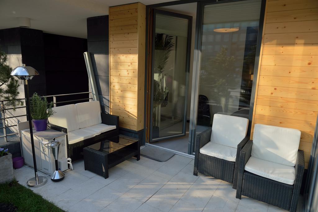 Garden Apartment Cracow- Shopping Mall 1Min, Underground Parking, Family Friendly, City Center Krakov Exteriér fotografie