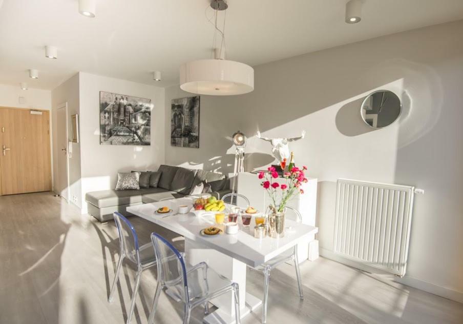 Garden Apartment Cracow- Shopping Mall 1Min, Underground Parking, Family Friendly, City Center Krakov Exteriér fotografie